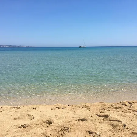 Sunset B&b/apartments לינה וארוחת בוקר 4*
