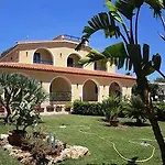 Sunset B&b/apartments 4*