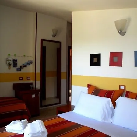 Bed and breakfast Sunset B&b/apartments 4*