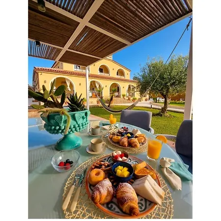 Sunset B&b/apartments Fontane Bianche