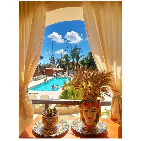 Sunset B&b/apartments 4*